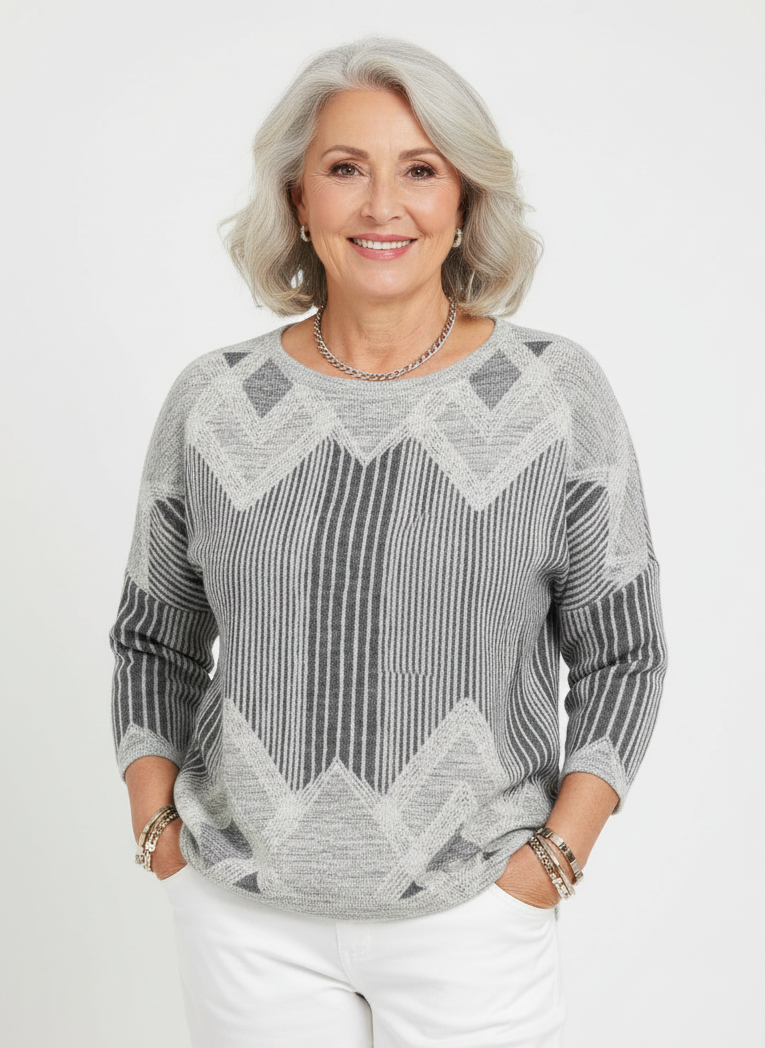 Riona - Casual Crew Neck Sweater with Graphic Stripe