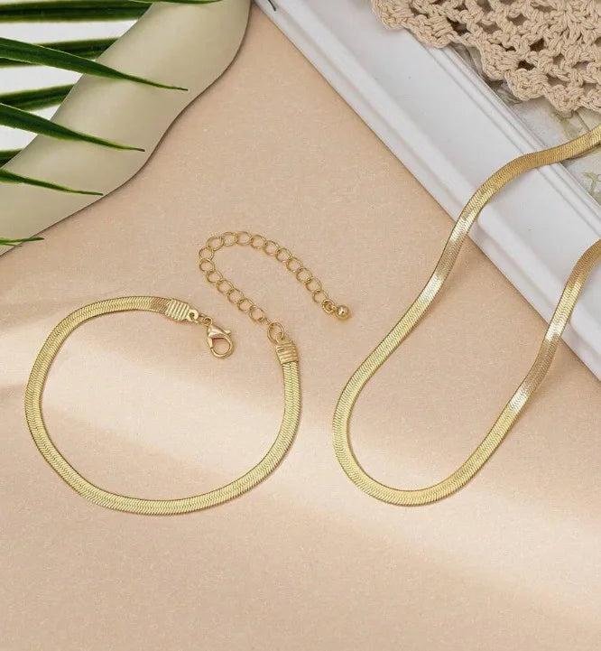 Velina - Classic Snake Bone Jewelry Set