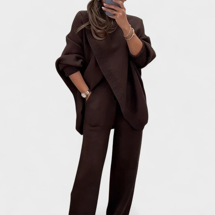 Larissa - Elegant Two-Piece Knit Set